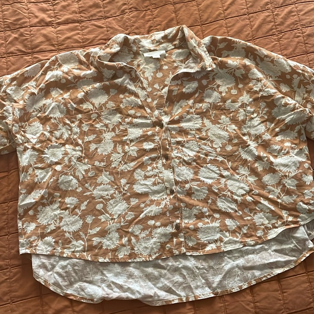 Treasure and Bond Women’s shirt
